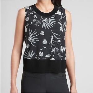 Athleta Zephyr Printed Shell in Wildflower [XXS]